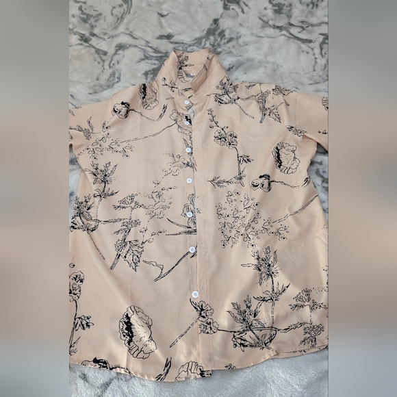 Shein Men Vacation Shirt - Picture 4 of 4